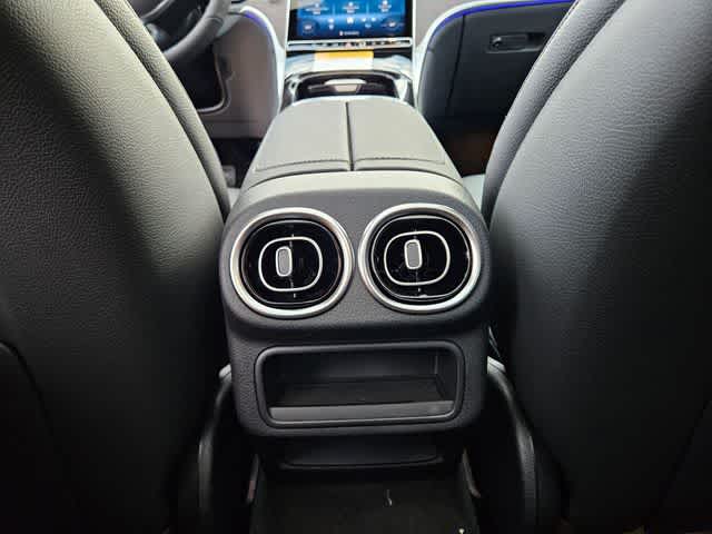 Thumbnail: 2026 Mercedes-Benz GLC - 20