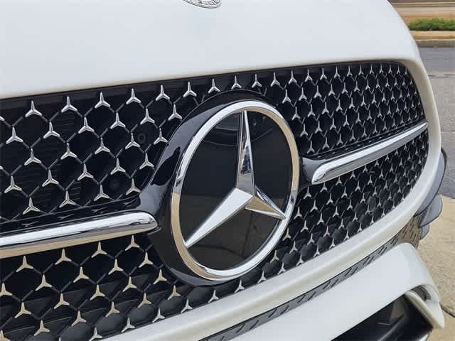 Thumbnail: 2026 Mercedes-Benz CLE - 10