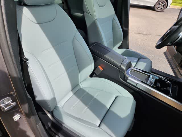 Thumbnail: 2026 Mercedes-Benz GLB - 21