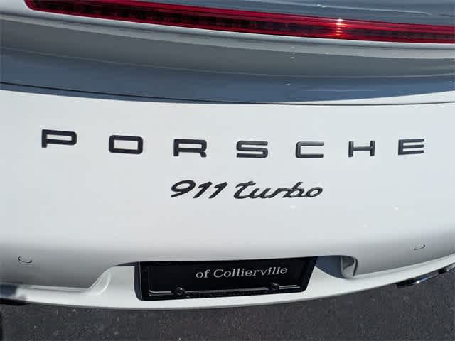 Thumbnail: 2015 Porsche 911 - 12