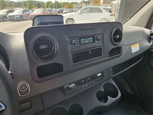 Thumbnail: 2026 Mercedes-Benz Sprinter - 18