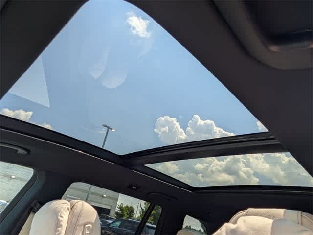 Thumbnail: 2025 Mercedes-Benz GLS - 18