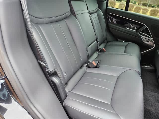 Thumbnail: 2025 Land Rover Range Rover - 22