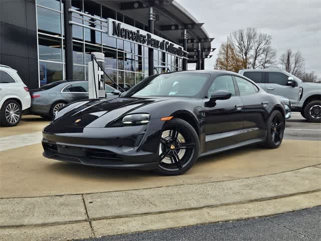 2023 Porsche Taycan Base's photo