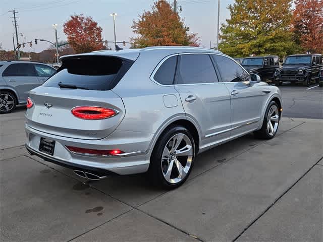 Thumbnail: 2023 Bentley Bentayga - 7
