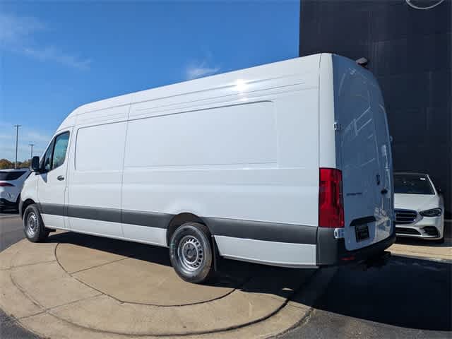 Thumbnail: 2026 Mercedes-Benz Sprinter - 6