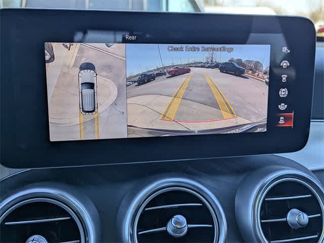 Thumbnail: 2022 Mercedes-Benz GLC - 27