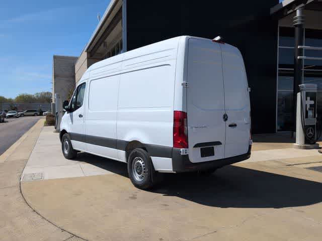 Thumbnail: 2026 Mercedes-Benz Sprinter - 4