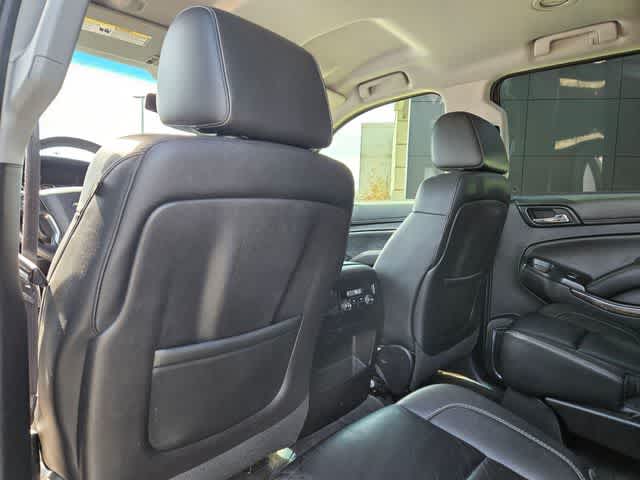 Thumbnail: 2015 Chevrolet Suburban - 17