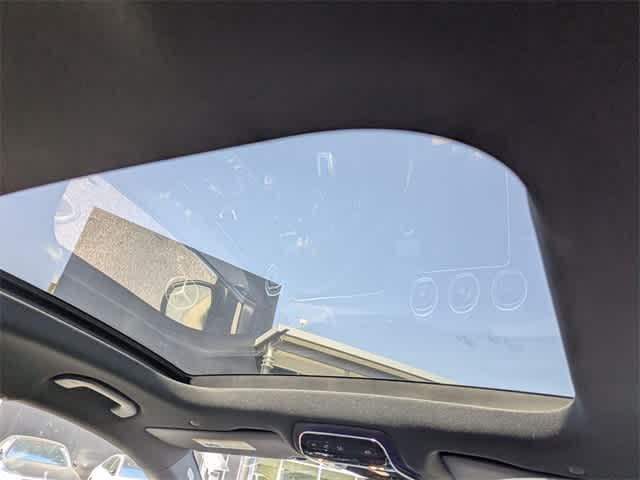 Thumbnail: 2026 Mercedes-Benz GLC - 22