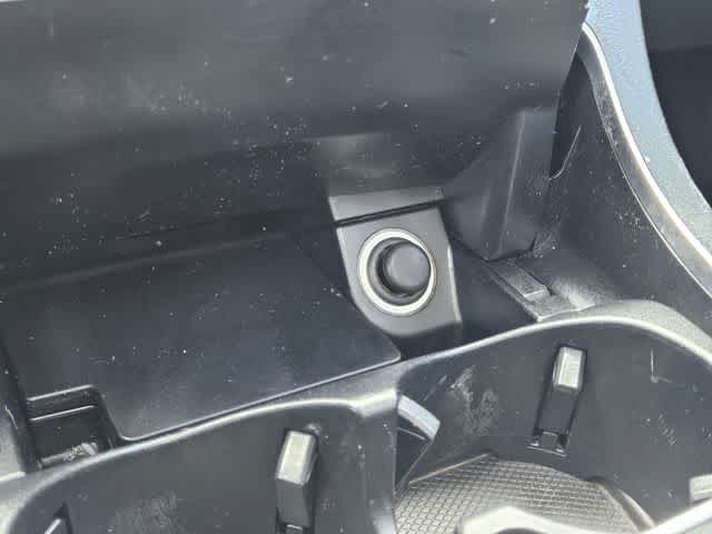 Thumbnail: 2018 Mercedes-Benz GLC - 32