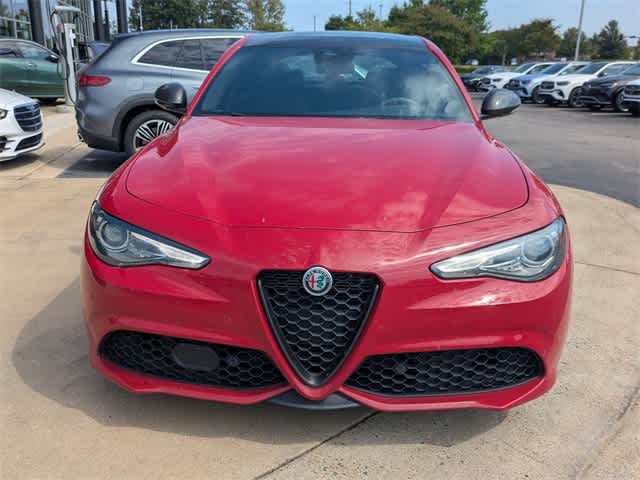 Thumbnail: 2023 Alfa Romeo Giulia - 3
