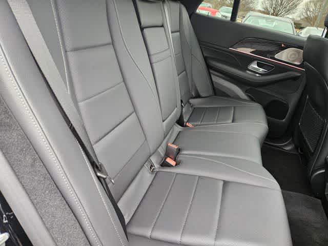 Thumbnail: 2026 Mercedes-Benz GLE - 22