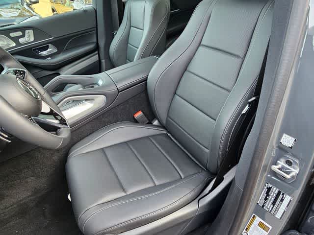 Thumbnail: 2026 Mercedes-Benz GLE - 10