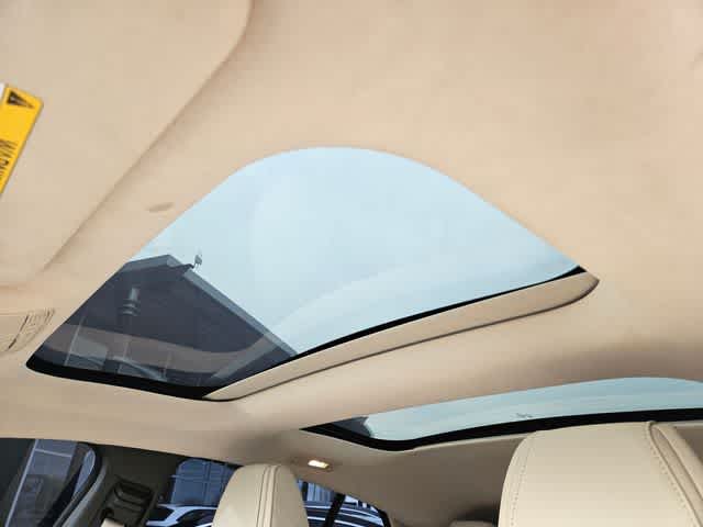 Thumbnail: 2024 Mercedes-Benz AMG GT - 18