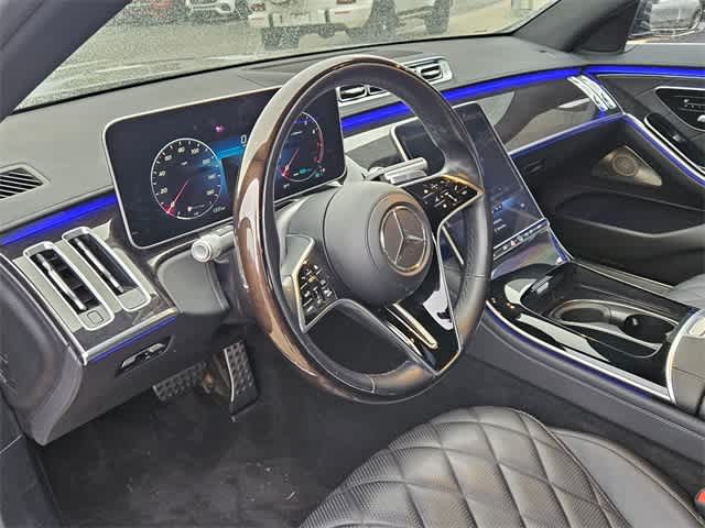 Thumbnail: 2022 Mercedes-Benz S-Class - 9