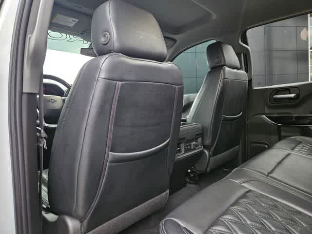 Thumbnail: 2022 Chevrolet Silverado 1500 - 17