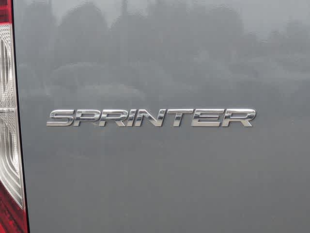 Thumbnail: 2024 Mercedes-Benz Sprinter - 11
