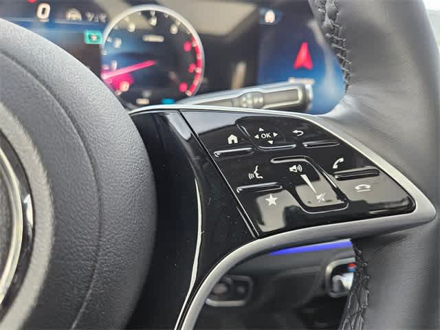 Thumbnail: 2026 Mercedes-Benz GLE - 27