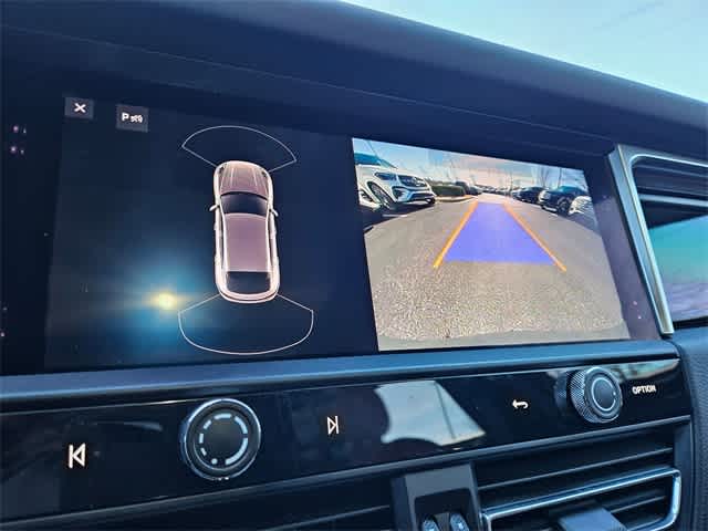 Thumbnail: 2024 Porsche Macan - 31