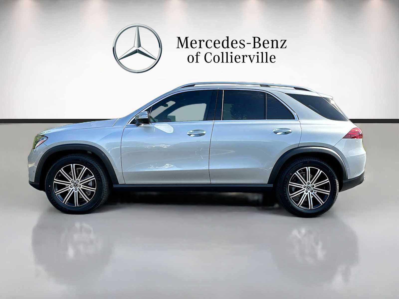 Thumbnail: 2026 Mercedes-Benz GLE - 8