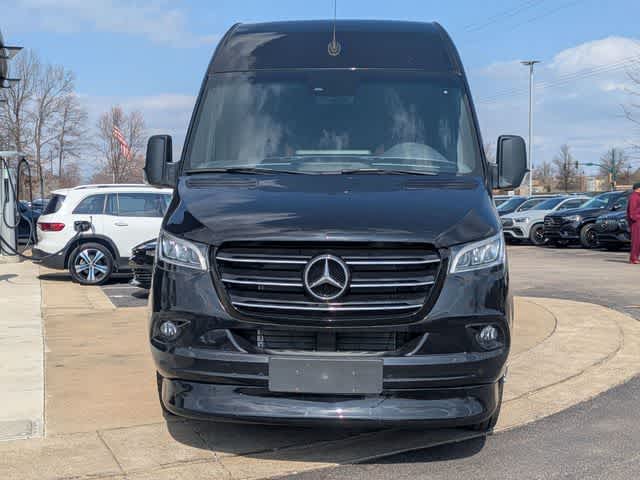 Thumbnail: 2024 Mercedes-Benz Sprinter - 4