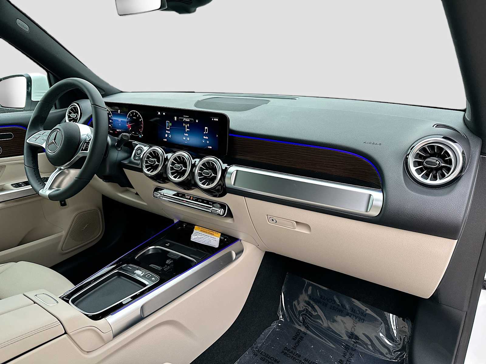 Thumbnail: 2026 Mercedes-Benz GLB - 28