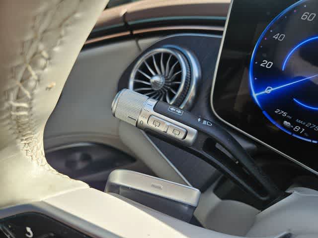 Thumbnail: 2023 Mercedes-Benz EQS - 26