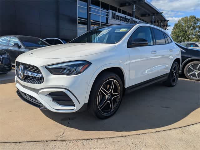 2025 Mercedes Benz GLA 250 4MATIC photo 4