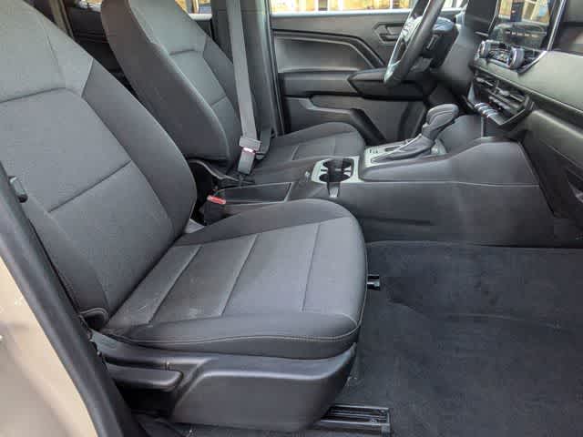 Thumbnail: 2024 Chevrolet Colorado - 19