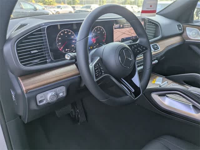 Thumbnail: 2025 Mercedes-Benz GLE - 9