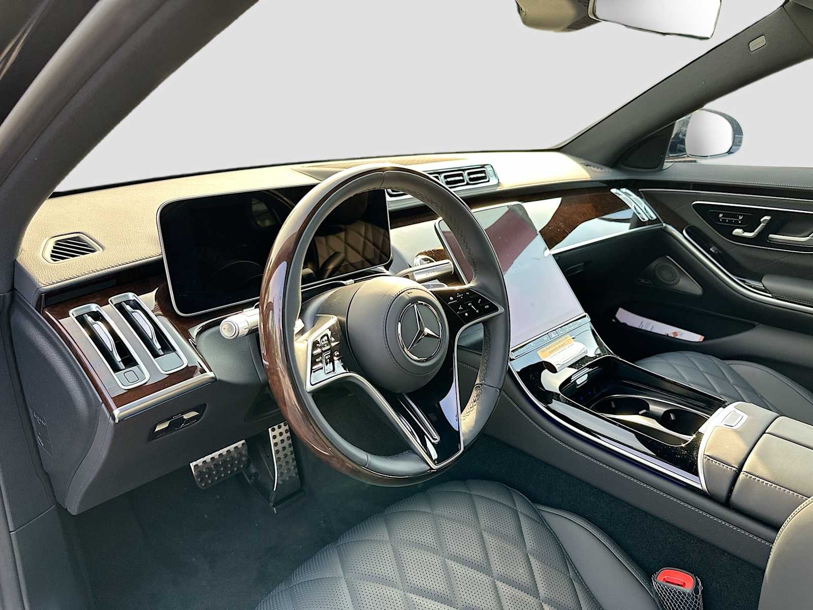 Thumbnail: 2026 Mercedes-Benz S-Class - 9