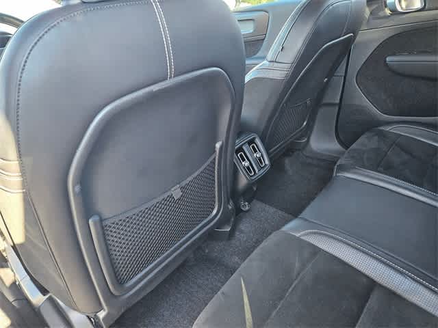 Thumbnail: 2020 Volvo XC40 - 17