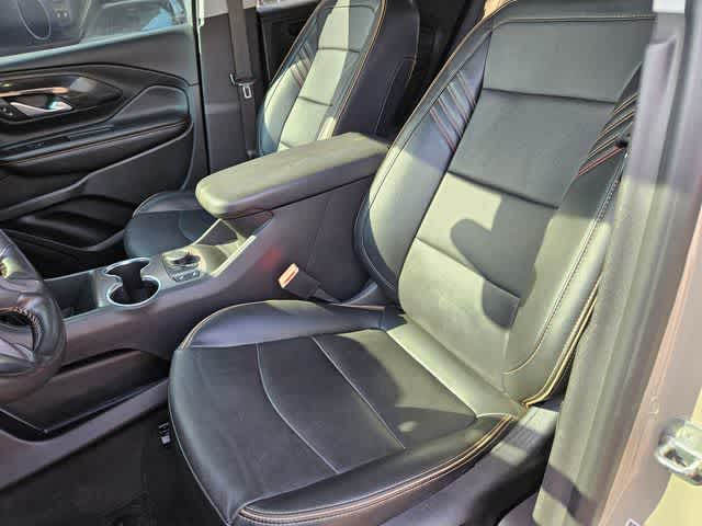 Thumbnail: 2022 GMC Terrain - 15