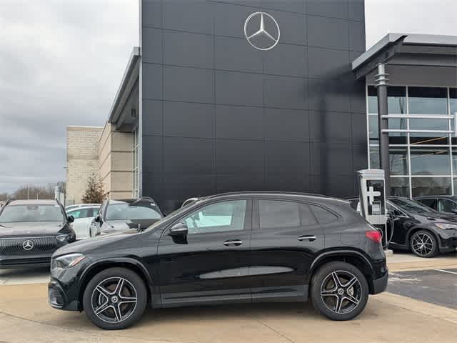 2025 Mercedes-Benz GLA 250 6
