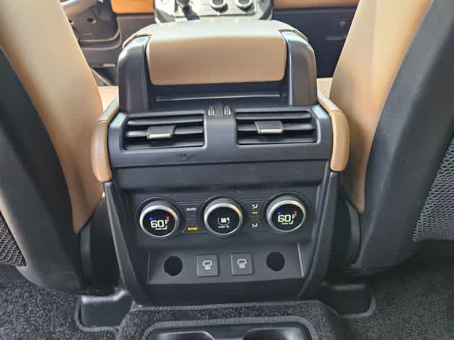 Thumbnail: 2025 Land Rover Defender - 19