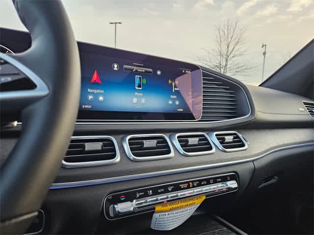 Thumbnail: 2026 Mercedes-Benz GLE - 27