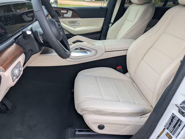 Thumbnail: 2026 Mercedes-Benz GLE - 16