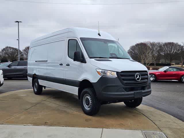 Thumbnail: 2026 Mercedes-Benz Sprinter - 3