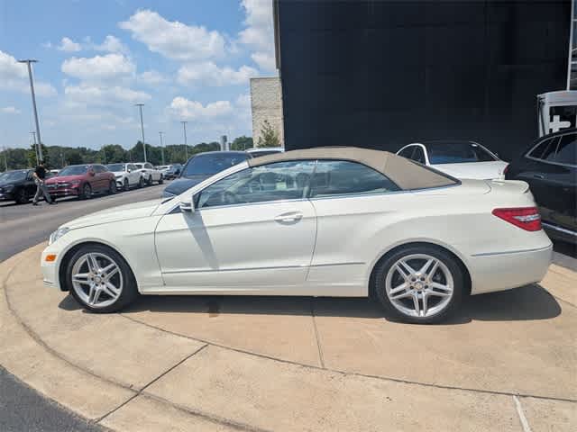 Thumbnail: 2012 Mercedes-Benz E-Class - 4