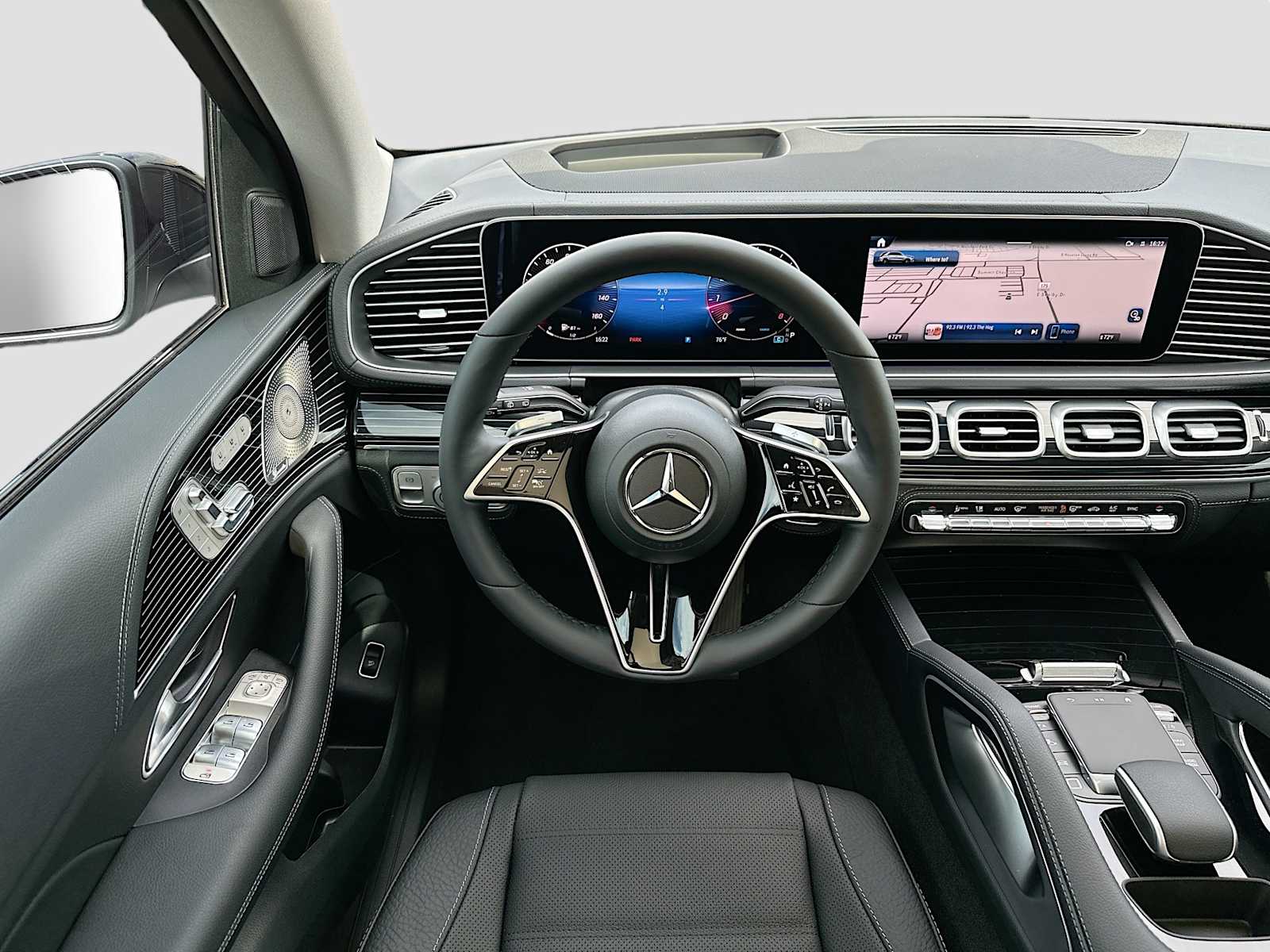 Thumbnail: 2026 Mercedes-Benz GLE - 24