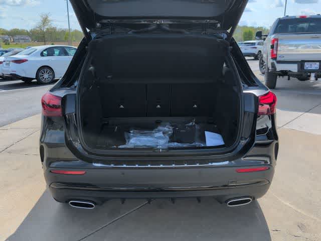 Thumbnail: 2026 Mercedes-Benz GLA - 33