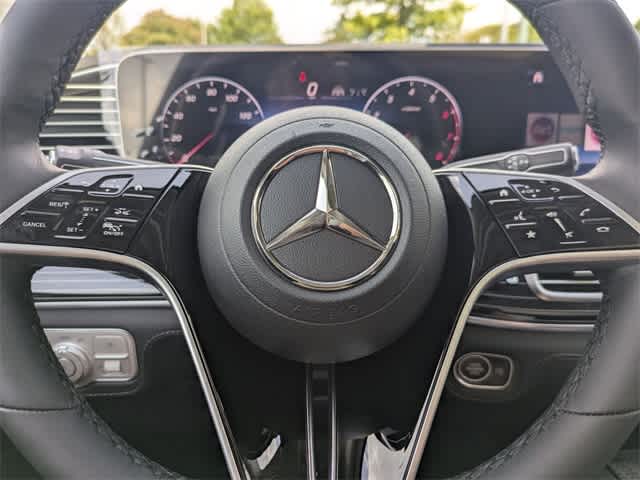 Thumbnail: 2026 Mercedes-Benz GLE - 23