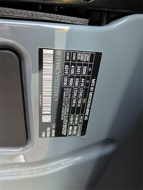 Thumbnail: 2025 Mercedes-Benz Sprinter - 35