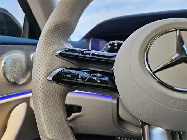 Thumbnail: 2022 Mercedes-Benz E-Class - 23