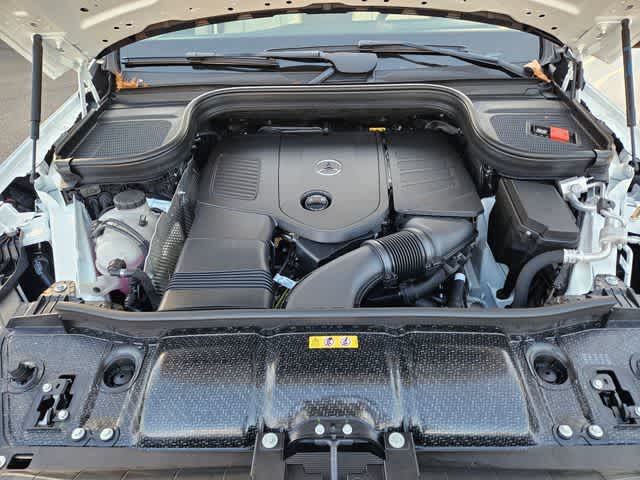 Thumbnail: 2026 Mercedes-Benz GLE - 13