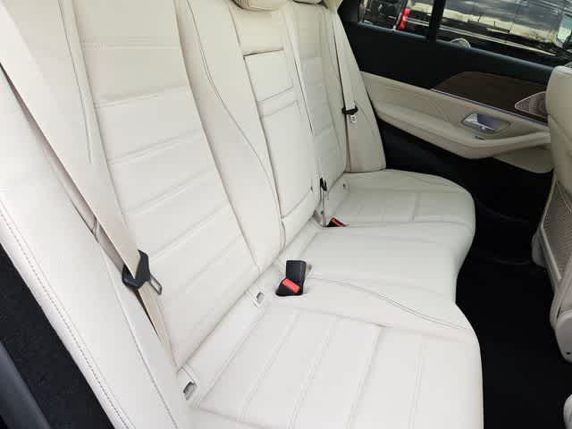 Thumbnail: 2026 Mercedes-Benz GLE - 24