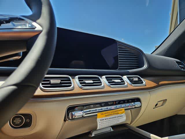 Thumbnail: 2026 Mercedes-Benz GLE - 29