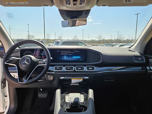 Thumbnail: 2026 Mercedes-Benz GLE - 18