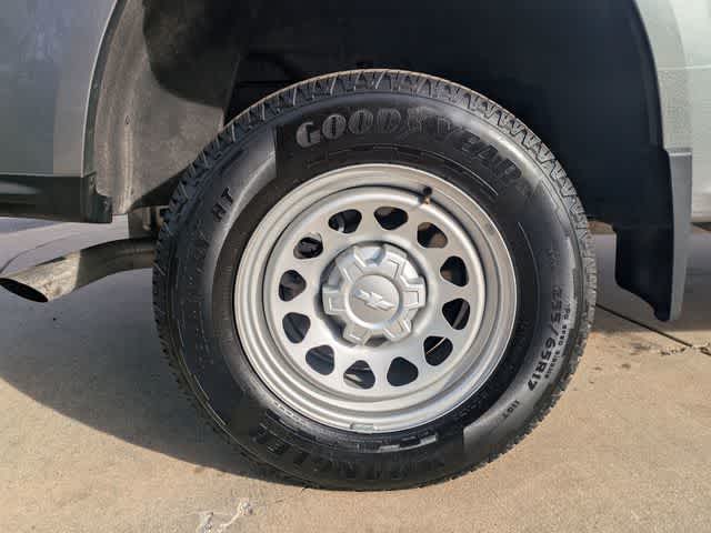 Thumbnail: 2024 Chevrolet Colorado - 13